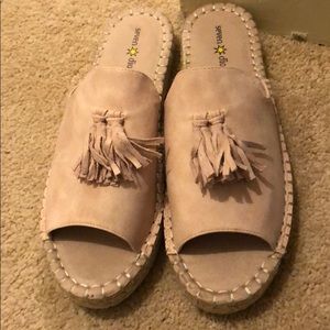 Seven Dials Pink Slip Ons